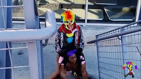 Juicy Tee Gets Fucked by Gibby The Clown on A Busy Highway During Rush Hour