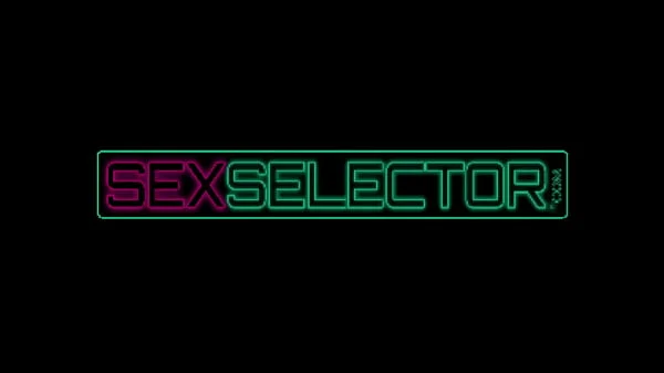 SEX SELECTOR - Strip Pong With Michelle Anderson