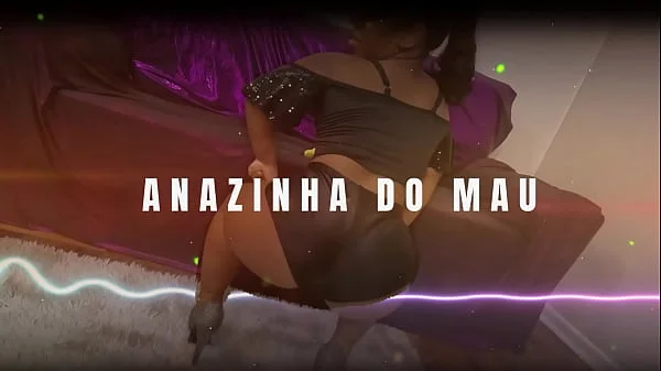 Anões fazendo sexo, Anãzinha da bunda grande e buceta pequena levando leitinho do anãozinho