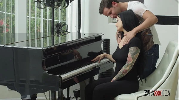 Mexican piano teacher Jack Escobar takes advantage of the situation and fucks Katrina Jade really awesome!!