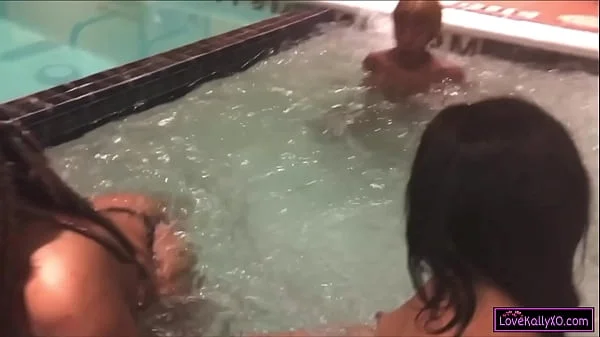 lovekallyxo.com - Black Girls Sucking Dick In The Pool
