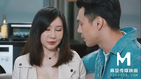 【国产】麻豆传媒作品/MD-0207 情欲咨询师/精彩播放
