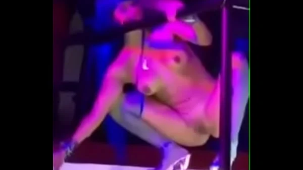 CARDI B SHOVES BOTTLE IN AND OUT OF PUSSY HOLE  IN STRIP CLUB 2024